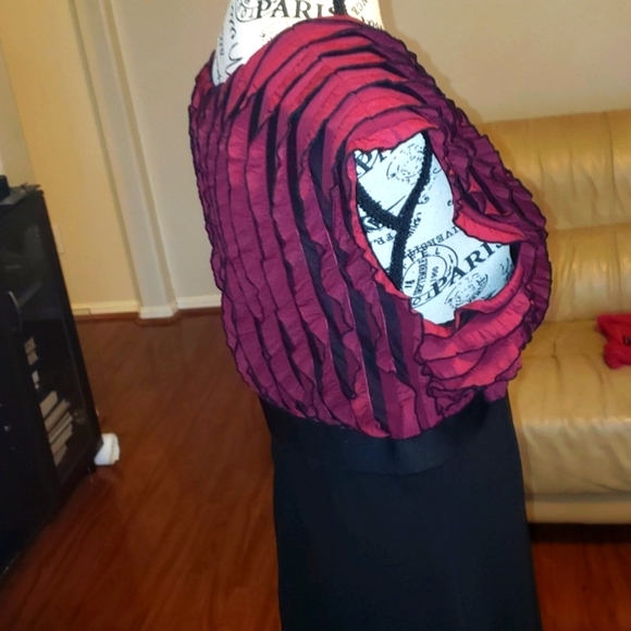 M. L. L. P. Dress Size Large NWT - Picture 3 of 5